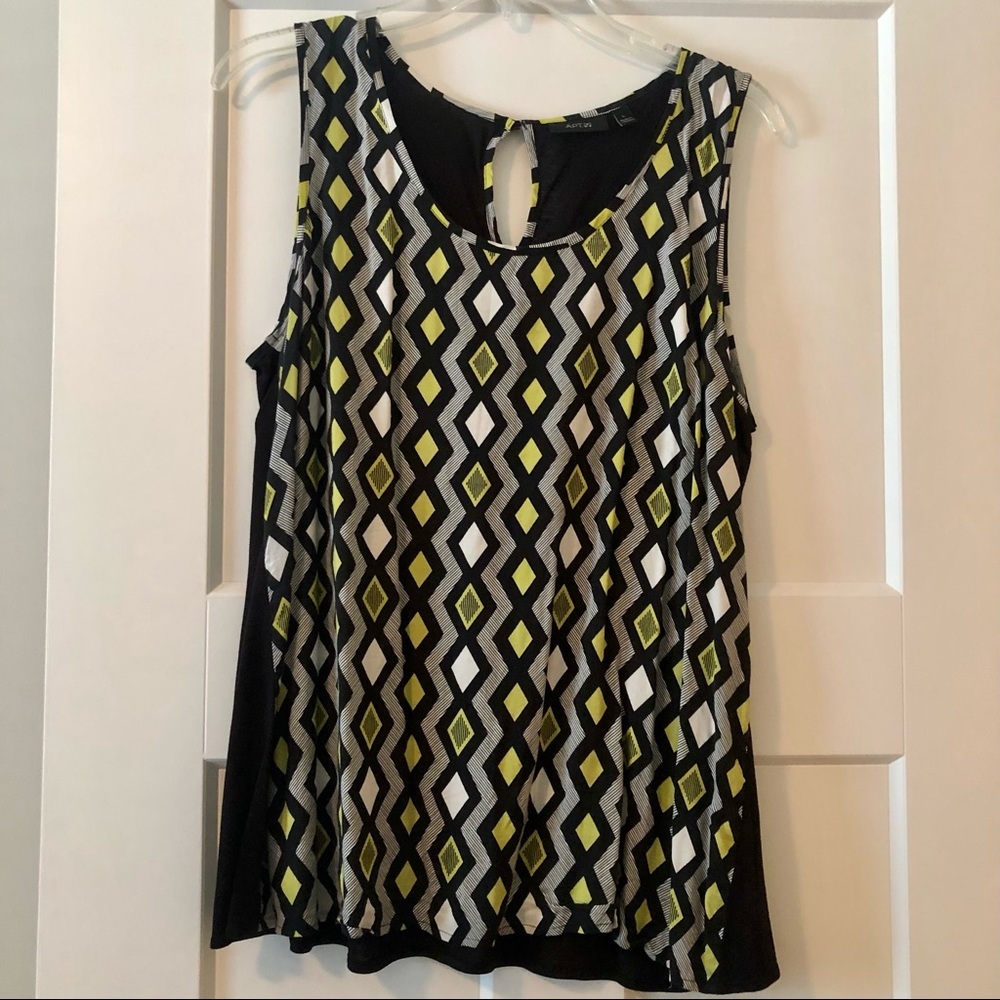 Apt. 9 Black White Yellow Geometric Print Tank Top Keyhole Back Size L